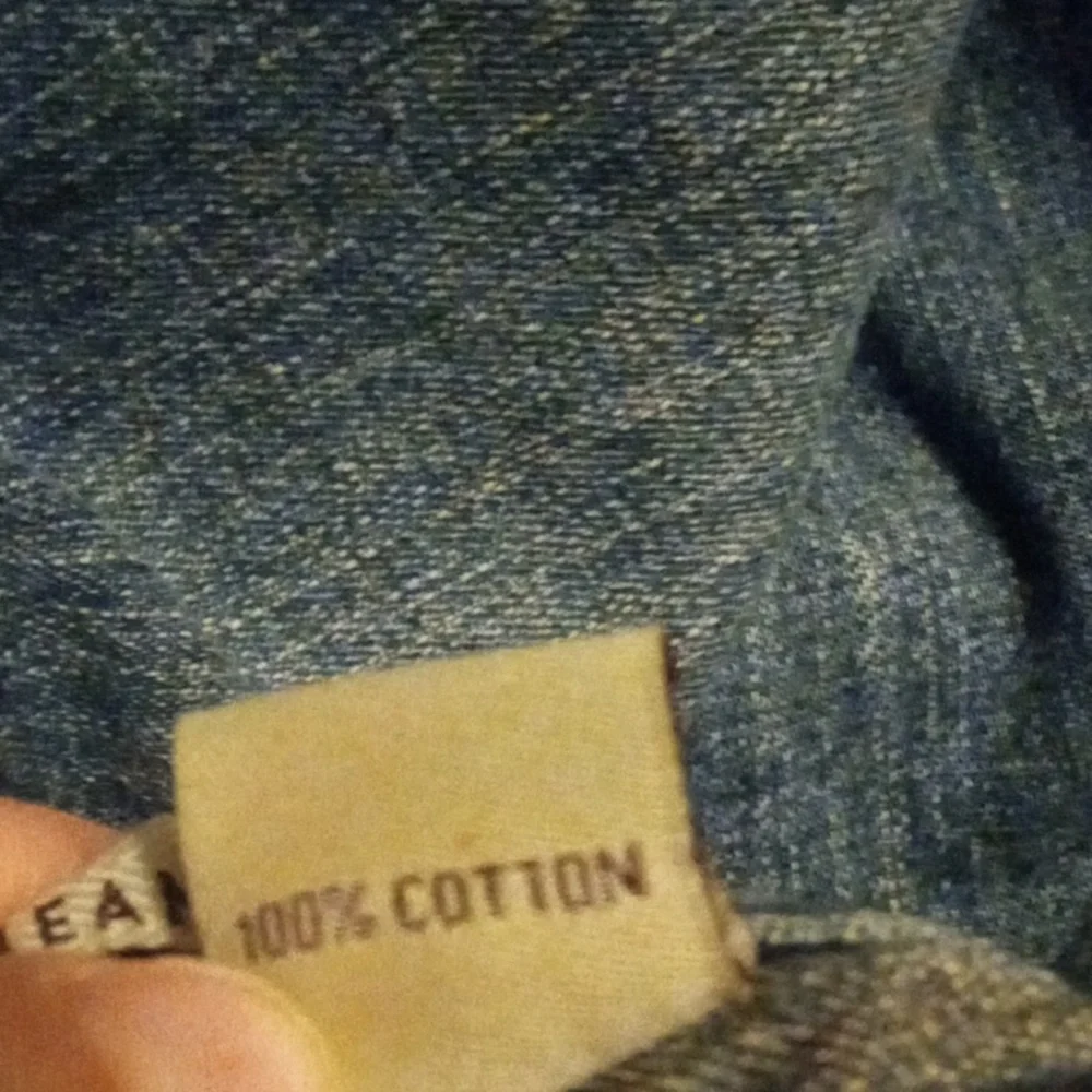 Oleg Cassini jeans with pocket embroidery